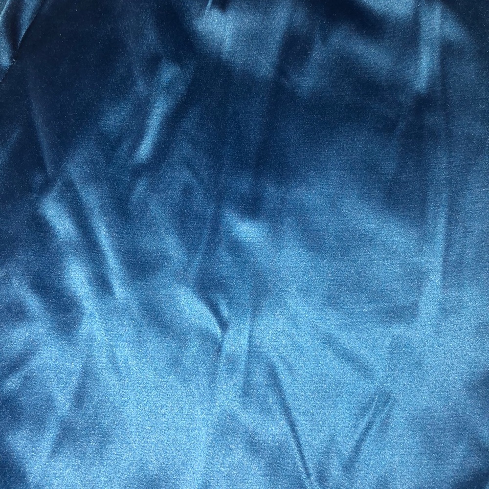 ‼️PRICE IS FIRM‼️Satin Blue Bell Bottoms pants set - Picture 3 of 5